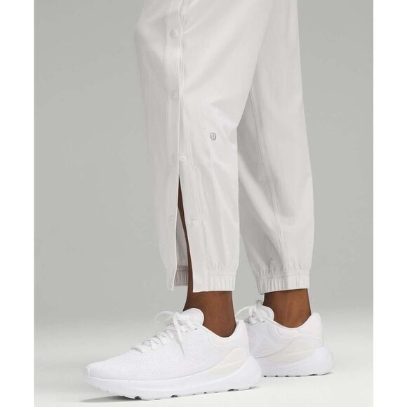 Lululemon Tear-Away Mid-Rise Track Pant Light Vapor - Size: 10 - Picture 6 of 11